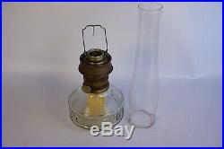 Vintage Aladdin Colonial Squares Shelf Table Lamp Clear Oil Kerosene # 23 Burner