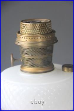 Vintage Aladdin Diamond Quilt Moonstone Kerosene Lamp Pink & White Read