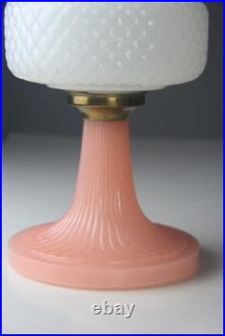 Vintage Aladdin Diamond Quilt Moonstone Kerosene Lamp Pink & White Read