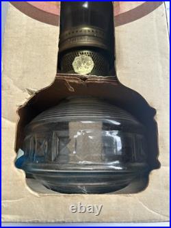 Vintage Aladdin Genie Incandescent Oil Lamp C-6103M Clear Brass Burner In Box