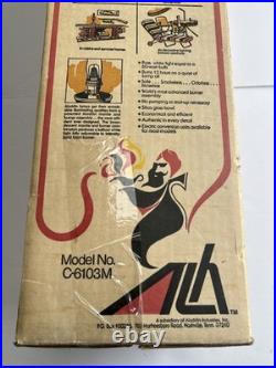 Vintage Aladdin Genie Incandescent Oil Lamp C-6103M Clear Brass Burner In Box