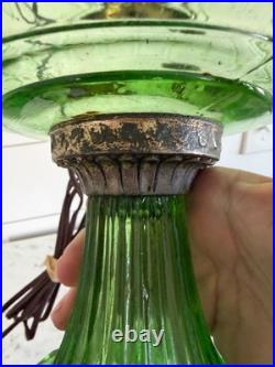 Vintage Aladdin Green Glass Nu Type B Oil Mantle Lamp Converted to Electric Vintage Aladdin Green Glass Nu Type B Oil Mantle Lamp Converted to Electric