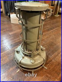 Vintage Aladdin H2202 floor Blue Flame Heater, Made in England, 20.5 inches