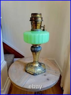 Vintage Aladdin Jade Green Moonstone Majestic Model B-122 Kerosene Oil Lamp