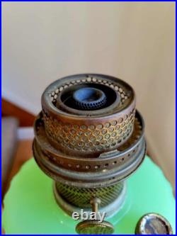 Vintage Aladdin Jade Green Moonstone Majestic Model B-122 Kerosene Oil Lamp