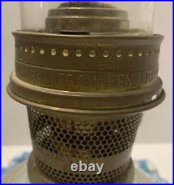 Vintage Aladdin Kerosene Oil Lamp Model 23 With 12 Signature Chimney Globe