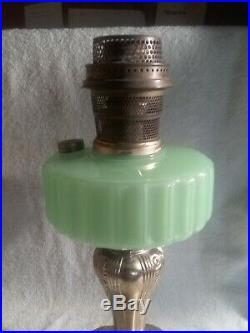 Vintage Aladdin Lamp Majestic B-122 Green Moonstone Nu-Type model B Burner