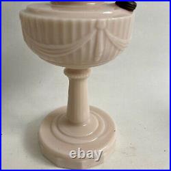 Vintage Aladdin Lincoln Drape Alacite Oil Lamp White Original with Model B Burner