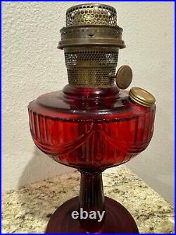 Vintage Aladdin Lincoln Drape oil lamp Red. Nu-type Model B