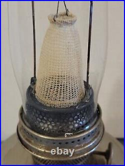 Vintage Aladdin Mantle Lamp Co Model B Oil Kerosene Globe And Base with Burner