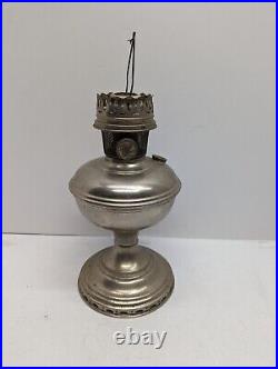 Vintage Aladdin Model 11 Kerosene Oil Lamp