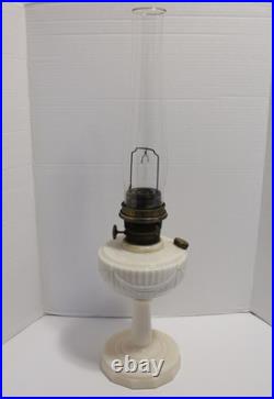 Vintage Aladdin Model B Nu Alacite Lincoln Drape Milk Glass Kerosene Oil Lamp