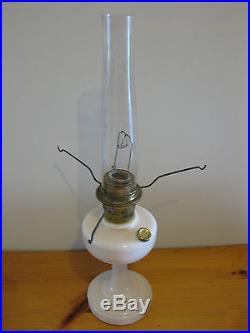 Vintage Aladdin Model B Simplicity kerosene table lamp