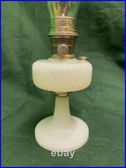 Vintage Aladdin Model B Table Lamp, White Moonstone Diamond Quilt