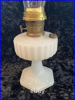 Vintage Aladdin Nu Type Model B Kerosine Oil Lamp. 1930s. Milk Glass