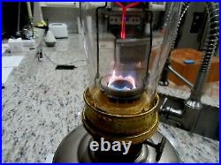 Vintage Aladdin Oil Kerosene Lamp Lantern 24 Tall Chicago USA L4.24.21