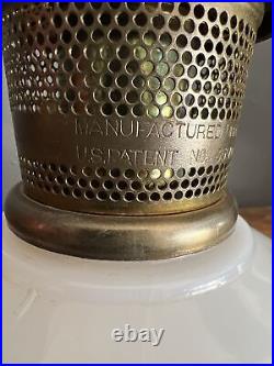 Vintage Aladdin Oil/ Kerosene Lamp Model 23