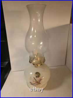 Vintage Aladdin Oil Lamp Duck Hunting Scene Milk Glass Farms Lamp Light Bu