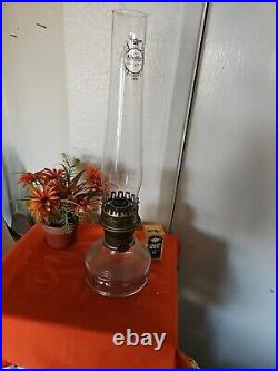 Vintage Aladdin Oil Lamp With New Wick 23