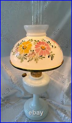 Vintage Aladdin Painted White Simplicity Electrified Lamp MCM Pink Yellow Daisy