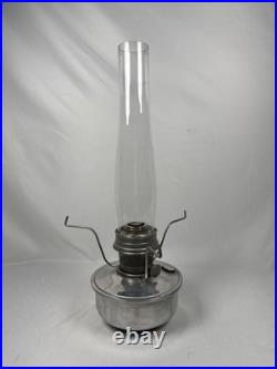 Vintage Aladdin Railroad Caboose Kerosene Lamp WithGlass Chimney