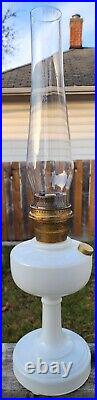 Vintage Aladdin Simplicity B-26 Oil Lamp Alacite Ivory White Color With Complete