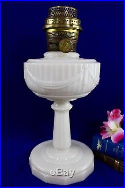 Vintage Aladdin TALL LINCOLN DRAPE Alacite Oil Lamp Model B BrassBurner Pre WWII