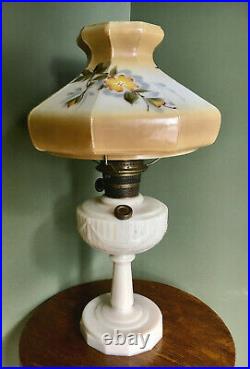Vintage Aladdin TALL LINCOLN DRAPE KEROSENE LAMP Alacite Hand-Painted Shade