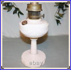 Vintage? Aladdin Tall Lincoln Drape Alacite Oil Lamp? Model 23 Brass Burner