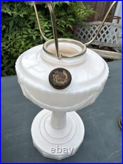 Vintage Aladdin Tall Lincoln Drape Alacite Oil Lamp Model B Kerosene Light
