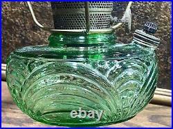 Vintage Aladdin Uranium Drapery Oil Lamp w orig Glass Globe / Electrified Light