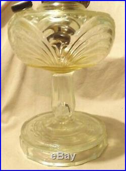 Vintage Aladdin Washington Drape Kerosene Oil Lamp Glass Model B Burner