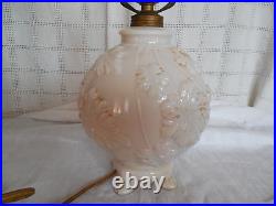 Vintage Aladdin glass oak leaf design double light electric table lamp withfinial