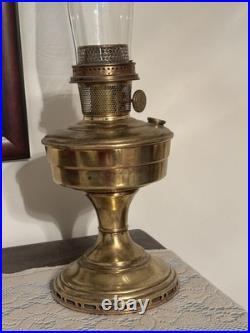 Vintage Aladdin model 12 Brass Oil / Table Lamp With chimney