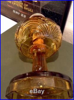 Vintage Amber Washington Drape Aladdin Oil Lamp Model B Burner