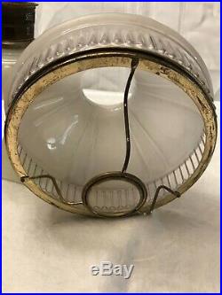 Vintage/Antique Aladdin White Glass withshade & new Mantle oil kerosene Lamp
