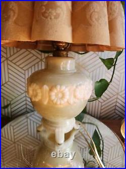 Vintage Art Deco Aladdin Alacite Table Lamp, Pale Pink/Peach and Glass Finial