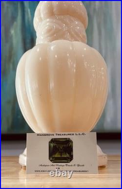 Vintage Art Deco Scalloped Contoured Aladdin Alacite Table Lamp, Pale