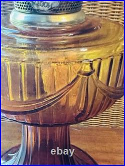 Vintage Classic ALADDIN MODEL C Amber Glass Lincoln Drape Oil Lamp #23 Burner