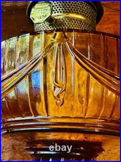 Vintage Classic ALADDIN MODEL C Amber Glass Lincoln Drape Oil Lamp #23 Burner Vintage Classic ALADDIN MODEL C Amber Glass Lincoln Drape Oil Lamp #23 Burner