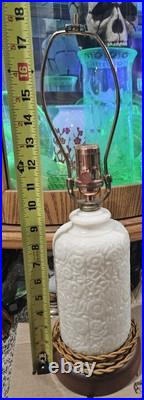 Vintage Custom Made Aladdin Alacite Table Lamp (GLOWS UNDER UV)