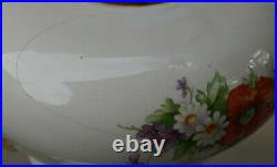 Vintage HTF 1947 Aladdin Victoria Porcelain China Oil Kerosene Hurricane Lamp