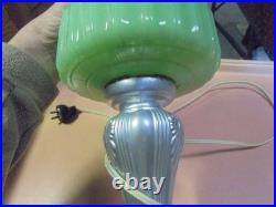 Vintage Majestic Aladdin Lamp B-122 Green Moonstone