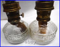 Vintage Matching Clear Glass & Brass Aladdin Kerosene Oil Lamp Pair V1-1