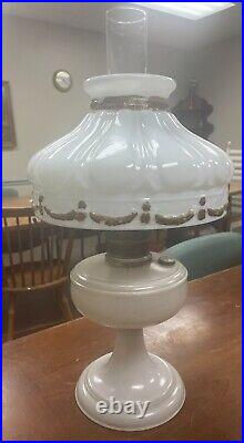 Vintage Nu-Type Aladdin Oil Lamp