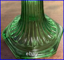 Vintage Oil Lamp EMERALD GREEN Glass Aladdin Model B Burner