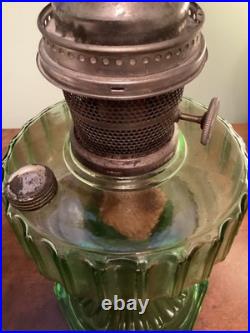 Vintage Oil Lamp EMERALD GREEN Glass Aladdin Model B Burner