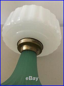 Vintage Original ALADDIN White / Green Moonstone Corinthian Lamp Base NICE! MINT