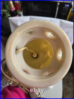 Vintage Underwriters Laoratories Alacite Aladdin Lamp