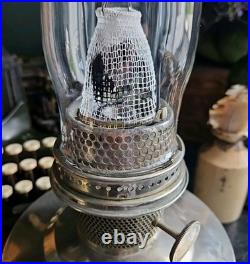 Vintage c1930s Aladdin Industries London Oil Lamp 294530/27 Model No. 12